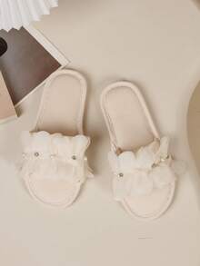 秋冬蕾丝面料时尚仿珍珠女士室内拖鞋，春秋新款女士家居拖鞋，毛绒拖鞋 - 米色 - 查看 2