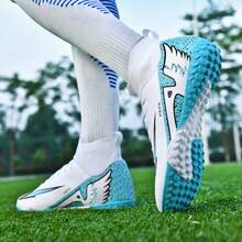 زوج أحذية كرة قدم عالية الكاحل يناسب الجنسين، مضادة للانزلاق وقوية، تصميم أقدام TF، جلد PU علوي، ألوان متعددة، نعل مطاطي خارجي، أحذية مباراة احترافية مناسبة للأرض الطينية والعشب القصير - أبيض - مشاهدة 3