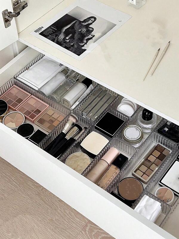 1pc/Simple Transparent Dressing Table Top Makeup Tool Storage Box, Eye Shadow Lipstick Makeup Pen Perfume Display Rack, Partition Storage Box