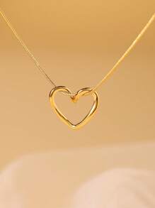 1pc Minimalist Elegant Fashionable Hollow Heart Pendant Necklace, Suitable For Women Daily, Party & Event Wear
