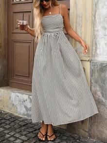 Gestreiftes gewebtes Lässig Kleid mit gerüschtem Saum, geeignet für Hochzeit