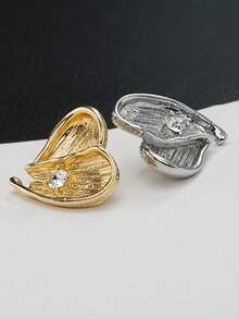 8颗/套 不对称心形条纹水钻金属纽扣，用途广泛，可用于衬衫、开衫、连衣裙、西装、外套、夹克、DIY鞋子、帽子、包包、礼品盒、手工艺品等。 - 彩色 - 查看 6