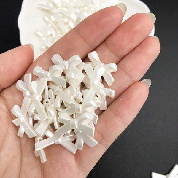 500 piezas de cuentas hechas a mano con forma de moño de color blanco lechoso, adecuadas para manualidades de joyería - Pendientes, collares, pulseras, accesorios de llavero, enhebrado de joyas, perlas decorativas, textura suave