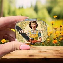 1 hộp đựng thuốc bằng kim loại cổ điển, thiết kế "Thuốc của tôi ở đâu", hộp đựng thuốc 2 ngăn di động, tiếp xúc với thực phẩm, lý tưởng để bỏ túi, ví và mang đi du lịch, ý tưởng quà tặng Halloween Giáng sinh độc đáo - Màu vàng - Xem 2