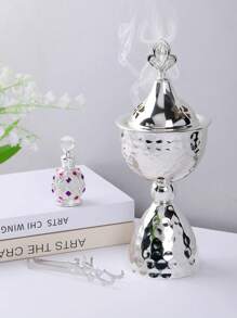 1 pieza/set Un quemador de incienso de hierro forjado simple y elegante. Con tapa, quemador de aromaterapia, decoraciones, quemador de incienso, quemador de incienso, perfume para el hogar, decoración del hogar. Es adecuado para la decoración del hogar, dormitorios, salas de estar (como centros de mesa), oficinas, lugares de yoga y fiestas para crear una atmósfera elegante. También se puede usar para la decoración de templos.