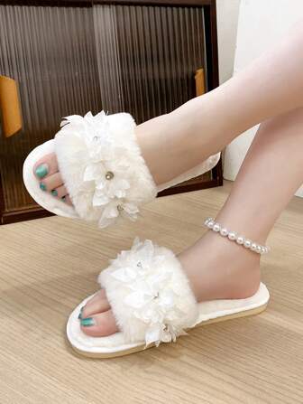 Lace Fabric Fashion Girl Spring/Autumn New Pearl Ladies Home Slippers