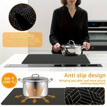 1片硅胶炉灶保护垫，耐热、防滑、防刮，几何图案，黑色，完美保护炉灶和台面，也可作餐具沥水垫使用。