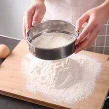 Stainless Steel 40/60 Mesh Flour Sifter - Rust-Resistant Ultra-Fine Sieve For Baking Powder, Sugar, And Vanilla | Overlock Kitchen Sifter, Round Stainless Steel Flour Sifter, 15cm And 20cm Stainless Steel Icing Sugar Strainer, Professional Fine Mesh Kitchen Flour Sifter - Silver - View 3