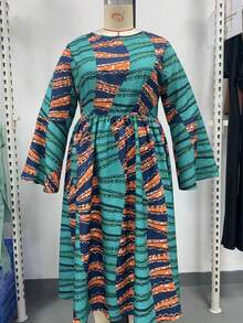 Plus Size Retro Print Flare Sleeve Casual Vacation Dress - Multicolor - View 1