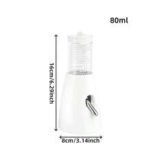 小型宠物自动喂食饮水机，大容量水瓶和食碗二合一设计，适合仓鼠、金毛熊、松鼠等小型宠物，有白色、粉色和蓝色可供选择