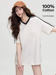 Fashionable Women Loose Casual T-Shirt With Raglan Sleeve And Striped Trim