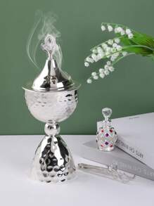 1 pieza/set Un quemador de incienso de hierro forjado simple y elegante. Con tapa, quemador de aromaterapia, decoraciones, quemador de incienso, quemador de incienso, perfume para el hogar, decoración del hogar. Es adecuado para la decoración del hogar, dormitorios, salas de estar (como centros de mesa), oficinas, lugares de yoga y fiestas para crear una atmósfera elegante. También se puede usar para la decoración de templos.