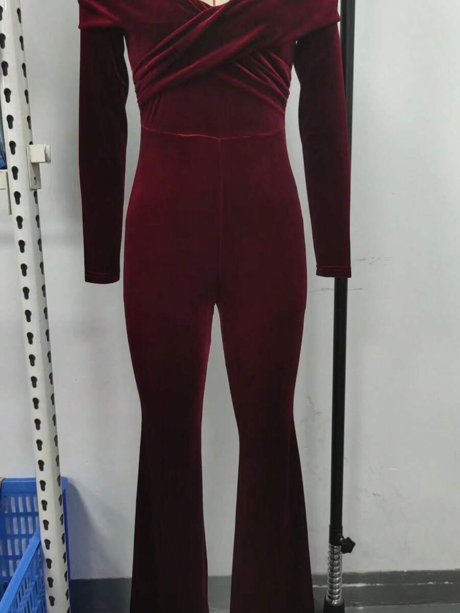 女士优雅纯色露肩天鹅绒红色连体裤、婚礼连体裤、万圣节女士服装 - 酒紅色 - 查看 1