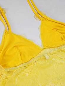 Women's Halter Neck Lace Tops Sleeveless Open Back Slim Fit Flower Cami Tops Summer Shirts