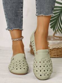 Women's Soft Leather Hollow Breathable Flat Casual Shoes, Rubber Sole Anti-Slip Wear-Resistant Lightweight Loafers, Slip-On Design, Comfortable All-Match Spring/Summer New Korean Style