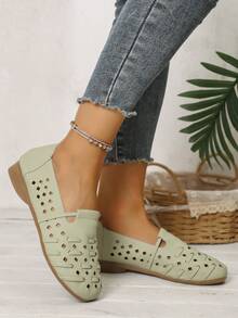 Women's Soft Leather Hollow Breathable Flat Casual Shoes, Rubber Sole Anti-Slip Wear-Resistant Lightweight Loafers, Slip-On Design, Comfortable All-Match Spring/Summer New Korean Style