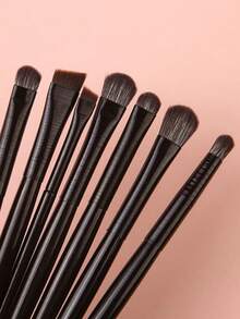 7 件套眼影刷 6 件套眼妆、晕染蚕眼线、眼部细节、小刷子