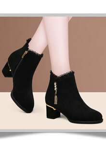 بوت نسائية قصيرة مع سحاب، كعب سميك مريح مبطن بالحرارة، دافئة ومانعة للانزلاق للشتاء