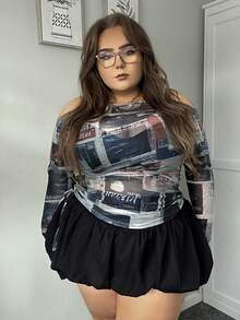 Hourglow Parte superior de malla con hombros descubiertos con gráfico de letra en tallas grandes - Multicolor - Ver 5