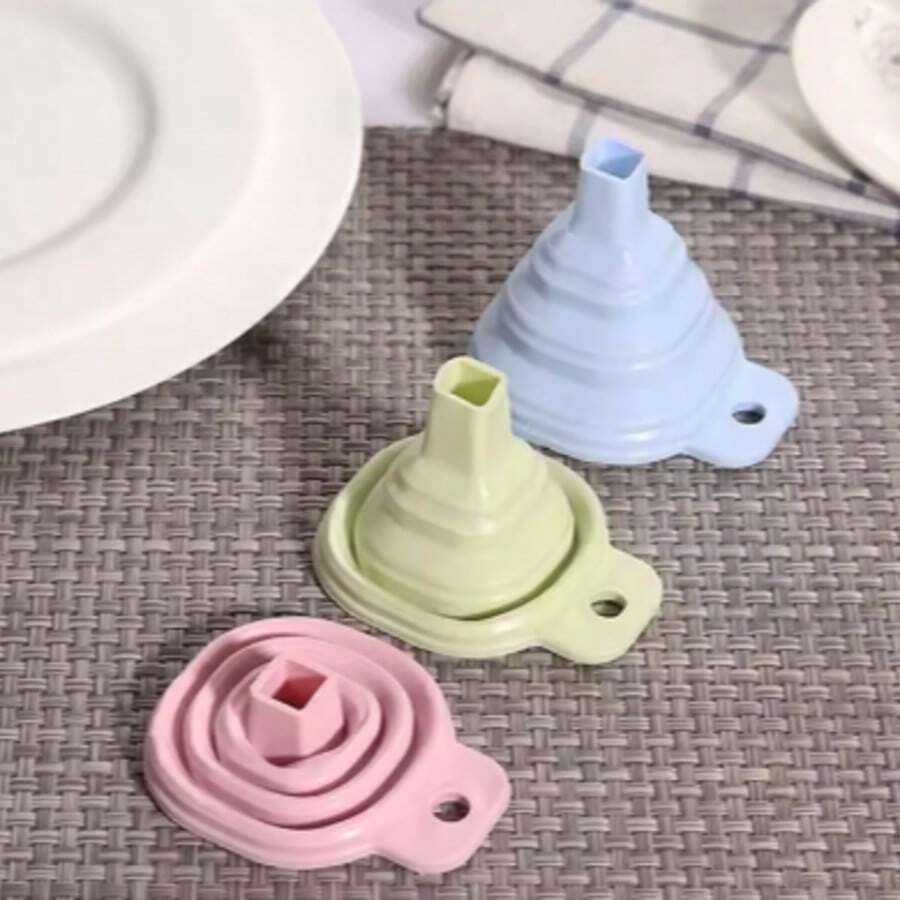 Novelty Silicone Folding Funnel Telescopic Long Collapsible Style For Household Liquid Dispensing Kitchen Gadgets Pink