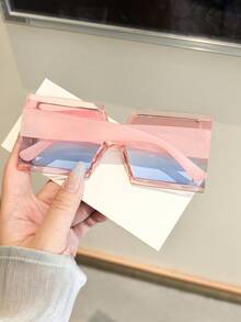 1 件女士亚克力休闲色块有色镜片方形镜框时尚眼镜，适合旅行配件和夏季出游方形太阳镜