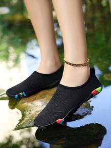 女士户外涉水鞋,速干沙滩鞋,防滑,适合海滩漫步、游泳、钓鱼,轻便透气,女士拖鞋 - 707黑色 - 查看 4