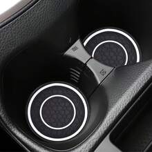 2 Stücke Getränkehalter Untersetzer für Autos, Getränkehalterungsaufsatz, rutschfeste Getränkehalter, Flaschenhalter Pads, universell für Fahrzeuge, Lkw, Wohnmobile, Autoinnenausstattung für Frauen und Männer Schwarz-Rot/Blau/Weiß