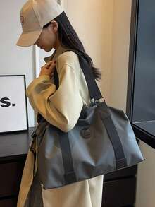 1pc Large Capacity Short Trip Travel Duffel Bag, Lightweight Luggage Gym Bag, Handbag/Shoulder Bag Running Accessories Sports Bag For Women Sport Bag For Sports For Fitness For Exercise Travel Bag For Vacation For Men Travel Essential Yoga Bag