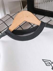 Tween Boy Cartoon Graphic Warm Crew Neck Sweatshirt And Pants Set - White - View 3