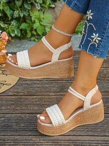 1 双夏季厚底休闲凉鞋，适合青少年，时尚百搭（尺码偏小一码）