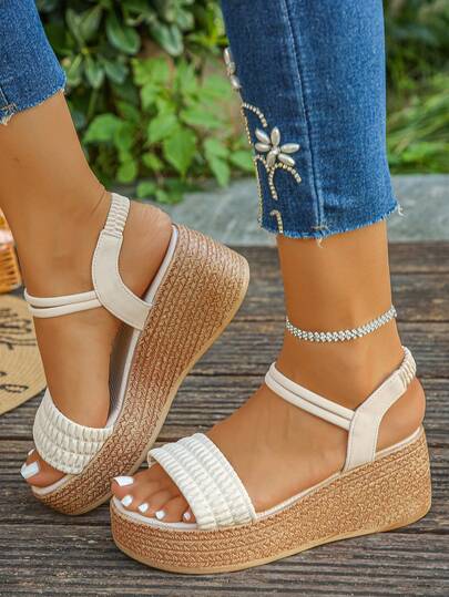 1 đôi sandal đế dày mùa hè kiểu dáng thường ngày dành cho thanh thiếu niên, thời trang và đa năng (kích thước nhỏ hơn 1 size)