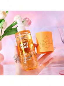 1瓶250毫升芳香喷雾，持久留香，容量大，性价比高，散发迷人自然香氛，散发优雅花香和柠檬香。适合室内外使用，例如约会、派对、度假、居家、办公室等。是馈赠亲朋好友的理想礼物。