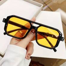 One Pair Of Neutral Square Retro Double Bridge Color-Block Glasses - Green Lenses, Lightweight Plastic Frame, Elegant And Simple Accessory For Both Women And Men, Casual Glasses, Modern Aesthetics, Durable Glasses