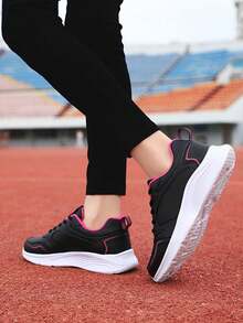 1 Pair Women's Waterproof Sports Shoes, Leather-Like Black, Lightweight Casual Running Traveling Shoes, Summer 2024 New Arrivals, Genuine Product, Simple Solid Color, Comfortable Breathable Running Shoes, Also Available In White Lace-Up Casual Non-Slip Road Running Shoes - Black - View 3