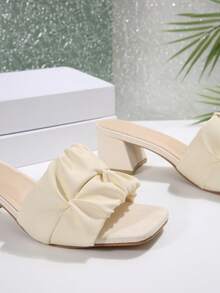 1双青少年/青年舒适奢华PU防滑耐穿露趾交叉绑带粗跟凉鞋，5厘米鞋跟高，适合15岁以上人群，时尚休闲度假派对沙滩装，2025春夏款 - 米色 - 查看 7