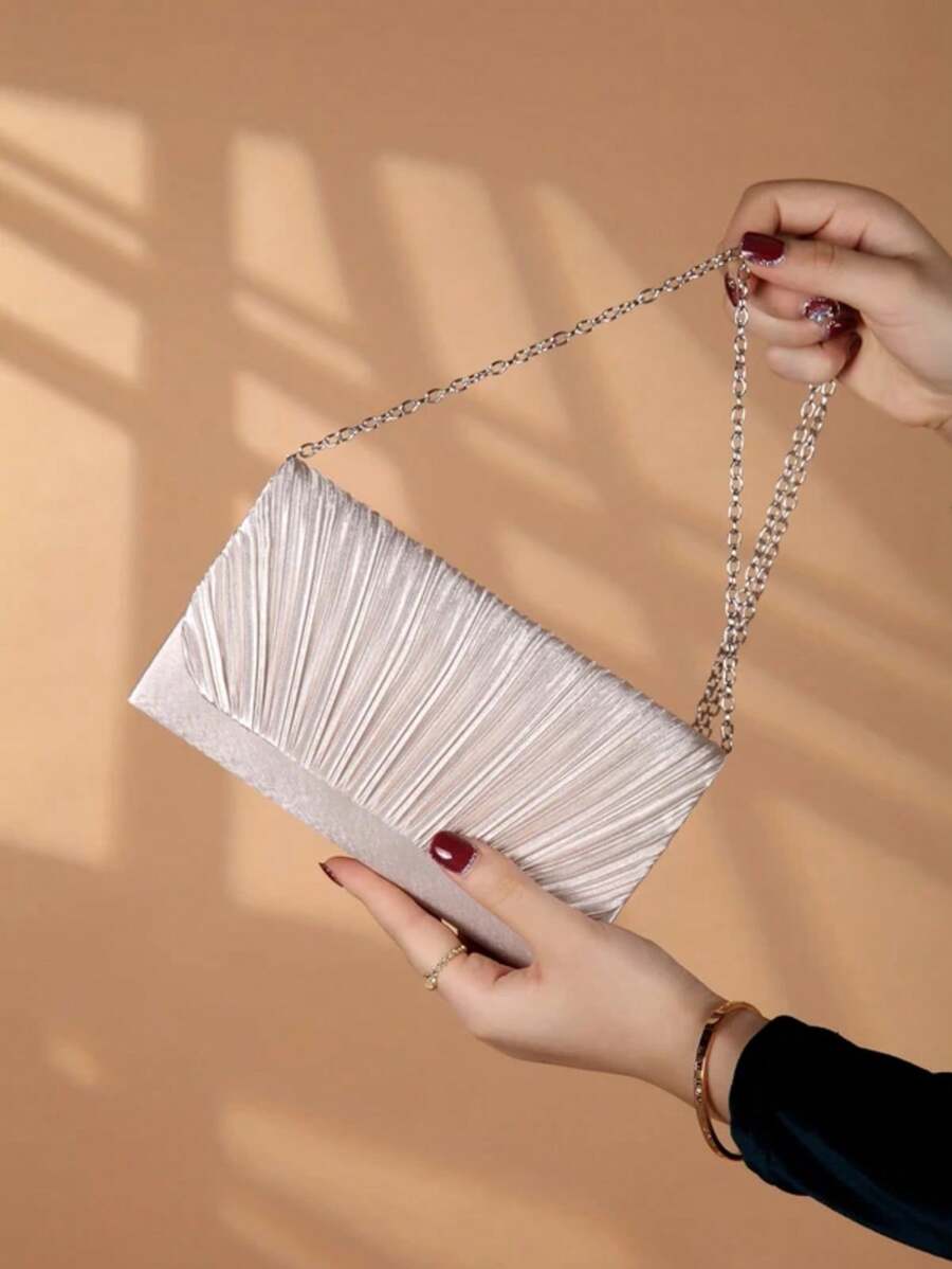 Einfache und vielseitige Falten-Clutch-Taschen und kleine und exquisite Party-Abendtaschen sind die besten Geschenke für Ihre Lieben.