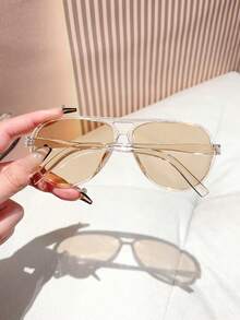 1pc Women's Oversized Oval PC Fashion Glasses, Full Frame Champagne Transparent Glasses, Summer Fashionable Fashion Glasses, Suitable For Travel, Beach, Classic Decoration, Elegant Style, Family Outing Preppy Style For Back To School Cat Eye Shape Shield Shape Shades - Multicolor - View 4