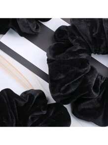4pcs Women Velvet Scrunchies, High Elasticity, Soft And Thick, Large Size, Black, Hair Bobbles, Casual, Washing Face, Hair Accessories ,Hair Ties