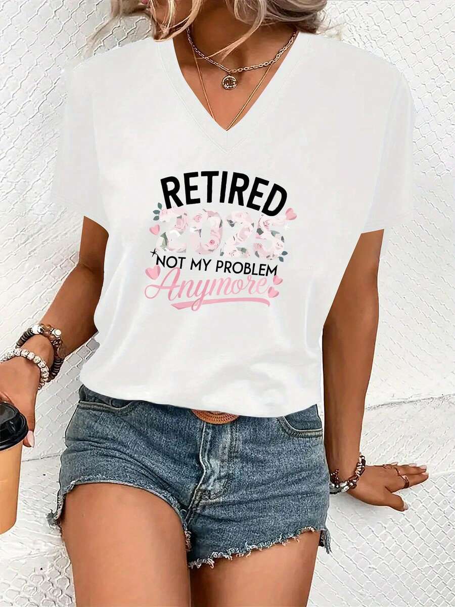 Women'S Casual V-Neck T-Shirt With "RETIRED NOT MY PROBLEM" Funny Retirement Print, Short Sleeve, Relaxed Fit, All-Season Top For Ladies, Polyester Fabric, White, Casual Wear | Playful Letter Print | Comfortable Fit, Retirement Party Decor - 白色 - 查看 1