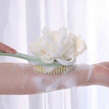 1 pièce Brosse de bain à poils doux à double face et manche long, Masseur corporel et éponge de douche exfoliante 2 en 1