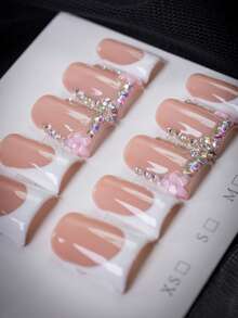 10 buc Unghii scurte cu model rață, stil Y2K, cu decor floral dulce și strasuri, bază nud lucrată manual și vârfuri franceze albe, elemente florale cu accente de strasuri, esențiale pentru vară și toamnă, potrivite pentru zi cu zi, petreceri, întâlniri, ocazii sociale ușoare, cel mai bun cadou pentru femei și fete