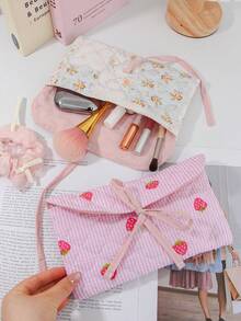 1 Túi đựng cọ mỹ phẩm thời trang Túi đựng dụng cụ làm đẹp Túi đựng kính thiết kế chần bông Hộp đựng kính cho bé gái Túi đựng đa năng Túi đựng điện thoại in hoa Ví đựng tiền xu Túi đựng đa năng đựng dụng cụ trang điểm, điện thoại, thẻ - Nhiều màu - Xem 7