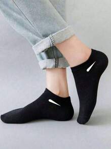 30 Pairs Men's Breathable Sports Socks, Fashionable Letter Printed High Stretch Outdoor Running Socks, Comfortable, Breathable, Anti-Odor And Antibacterial Socks Suitable For Everyday Wear