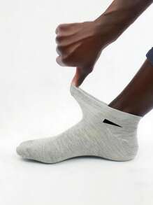 15 Pairs Unisex Socks, Sports Socks, White/Black/Gray Short Socks, Invisible Socks, Solid Color Minimalist Style, Suitable For Casual Daily Wear