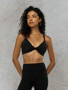 6pecil 一件式女士运动扭纹前胸罩，可调节松紧，透气面料，非常适合运动和日常使用 - 黑色 - 查看 3