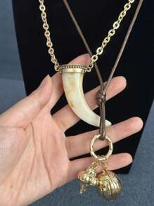 Vintage Double-Layer Chain Rope Charm Wolf Tooth Multiple Pendant Necklace For Women Boho Fashion Neck Accessories
