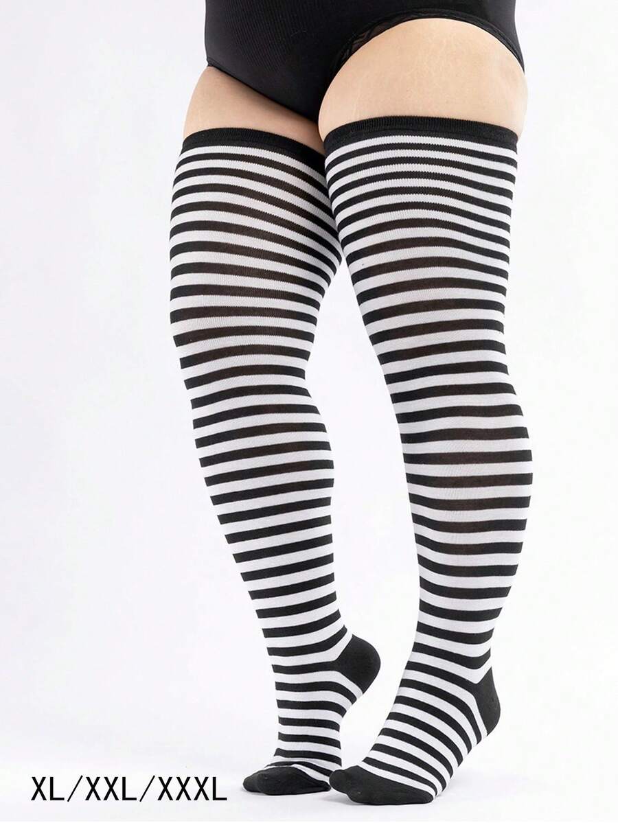1 Pair Of Women's Plus Size Spring, Autumn And Winter Fat MM Over-The-Knee Socks Suitable For Mature Romantic Style Dating Carnival Party Christmas Holiday Fun Funny Dress Holiday Costumes Plus Fat Over-The-Knee Socks, Y2K, Cozy - Black and White - View 1