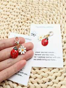 Personalized Ladybug Flower Charm Keychain Gift - Announcements For Teachers And Graduation - Seasonal Christmas And Thanksgiving Greeting With Customizable Paper Card - Animal Floral Theme, Thoughtful Appreciation Token