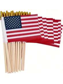10 piezas de la bandera patriótica del Día de la Independencia de Estados Unidos, que presenta pequeñas bandas con estrellas impresas a doble cara, que son agitadas por el portador de la bandera