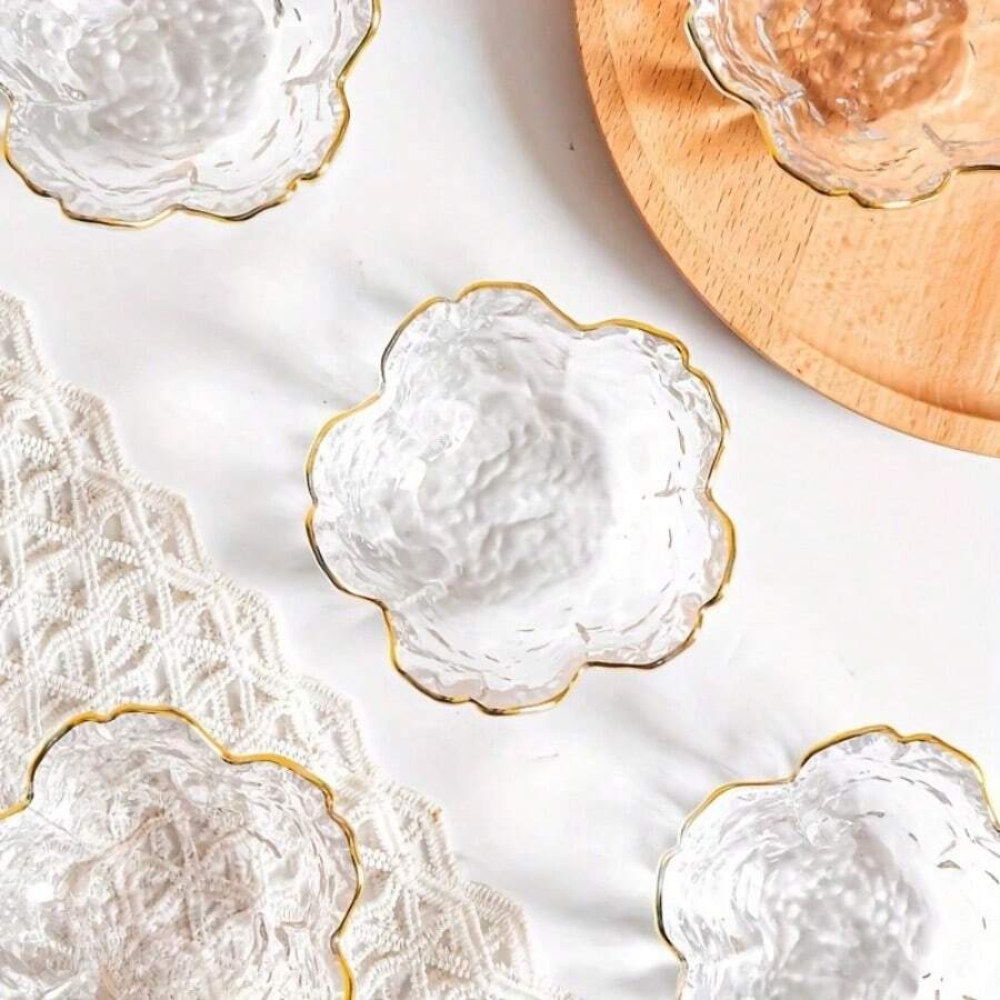 1/4/6pcs Mini Gilt Edged Cherry Plate, Transparent Glass Cherry Blossom Appetizer Plate, Dipping Bowl, Tableware Small Glass Plate, Seasoning Plate, Ice Cream Fruit Salad Snack Plate, Sauce Dipping Plate, Used For Dim Sum Plate, Dessert, Fruit Plate, Jam, Novel Tableware, Kitchen Accessories, Seasoning Plate, Pickled Vegetables Plate, Small Bowl, Restaurant And Kitchen Pickled Vegetables